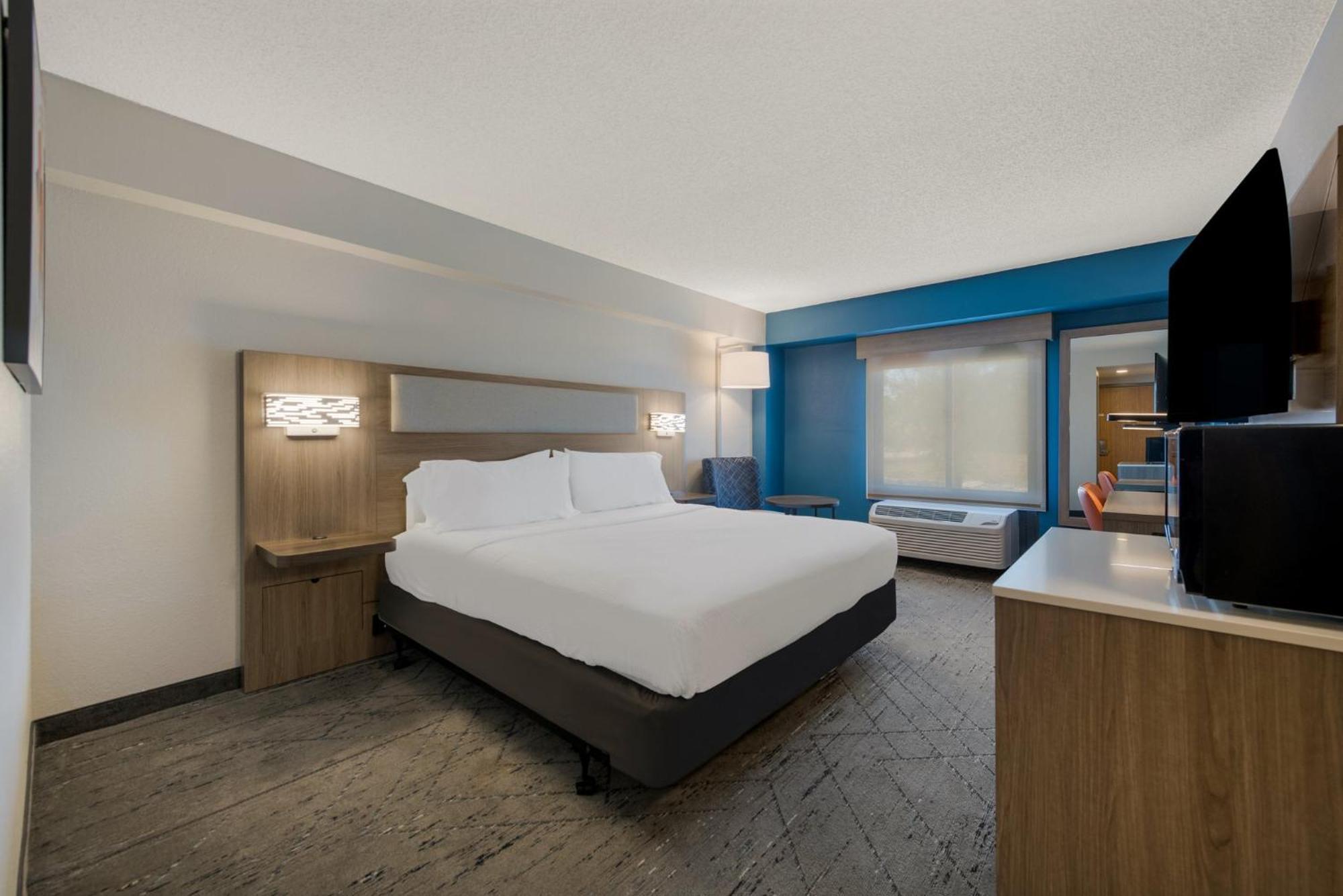 Holiday Inn Express Hotels- Hampton By Ihg Екстериор снимка