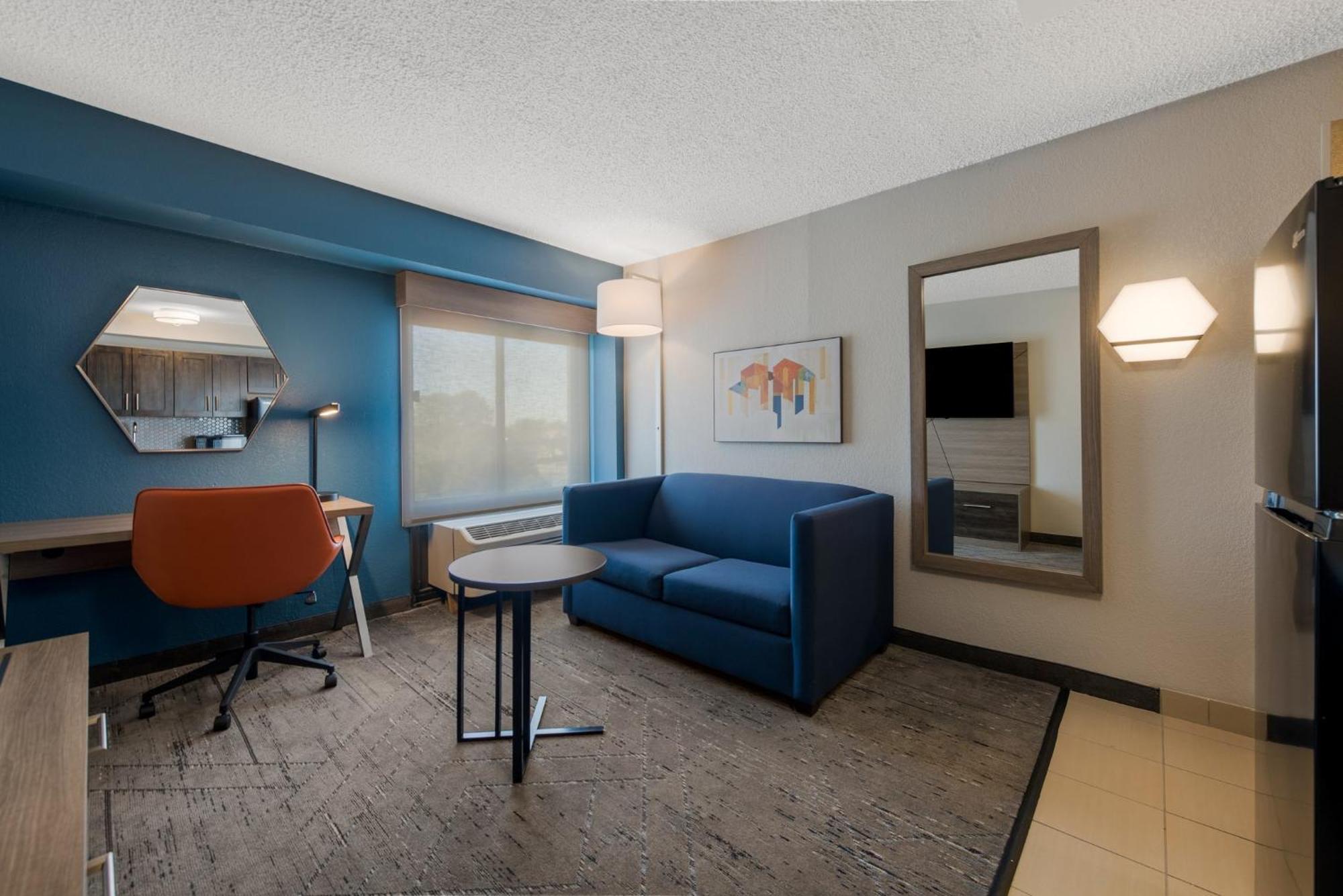 Holiday Inn Express Hotels- Hampton By Ihg Екстериор снимка